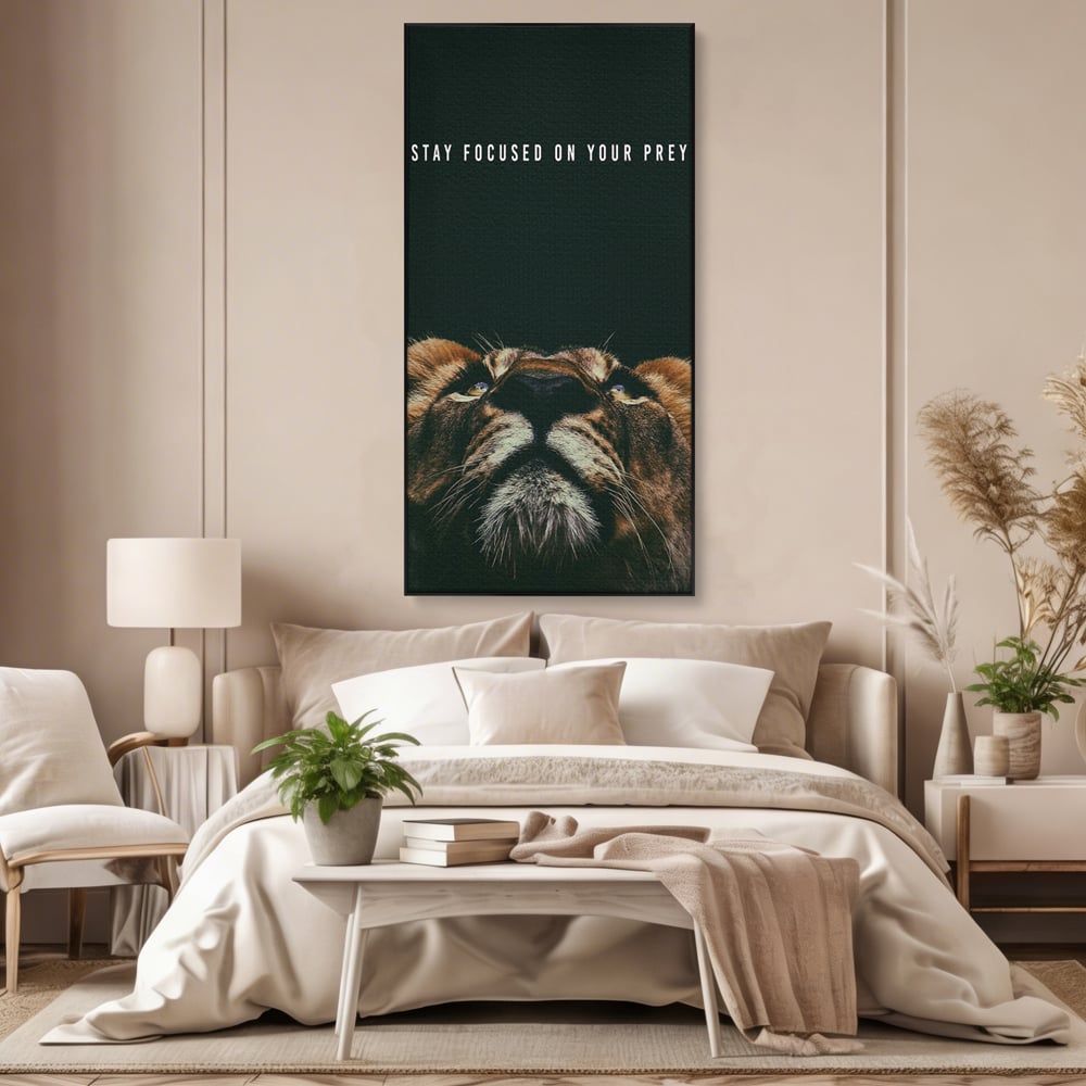 Tablou Canvas Premium LuxCanva® B1035, Stay Focused On Your Prey , Decorativ, Concentrare, Putere, Leu, Motivational, Culori Vibrante