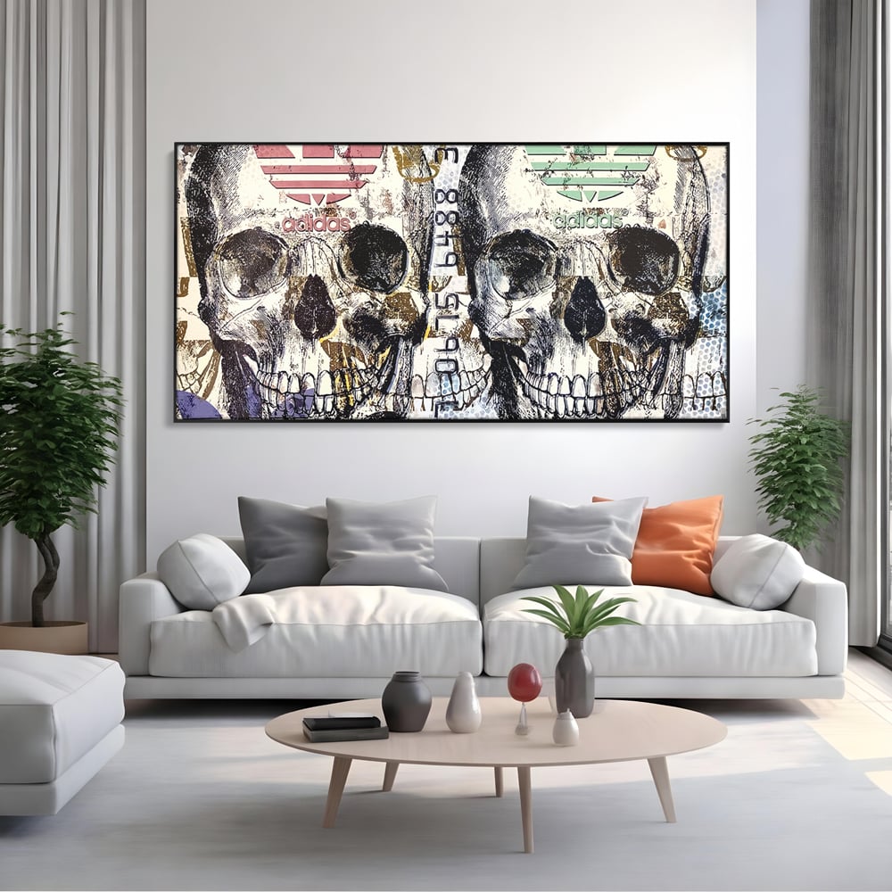 Tablou Canvas Premium, LuxCanva® B1088, Cranii Adidas, Birou, Rolex, Card Bancar, MasterCard, Adidas, Gucci, Culori Vibrante
