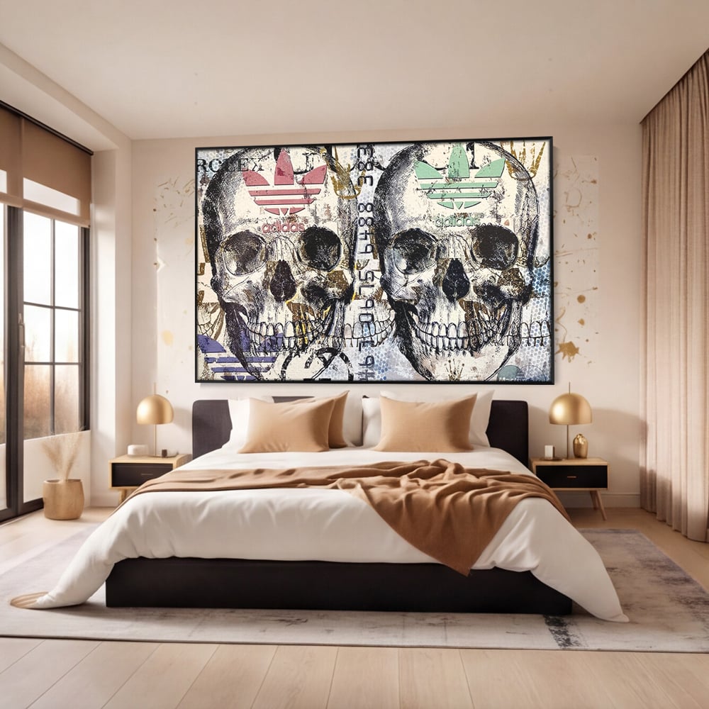 Tablou Canvas Premium, LuxCanva® B1088, Cranii Adidas, Birou, Rolex, Card Bancar, MasterCard, Adidas, Gucci, Culori Vibrante