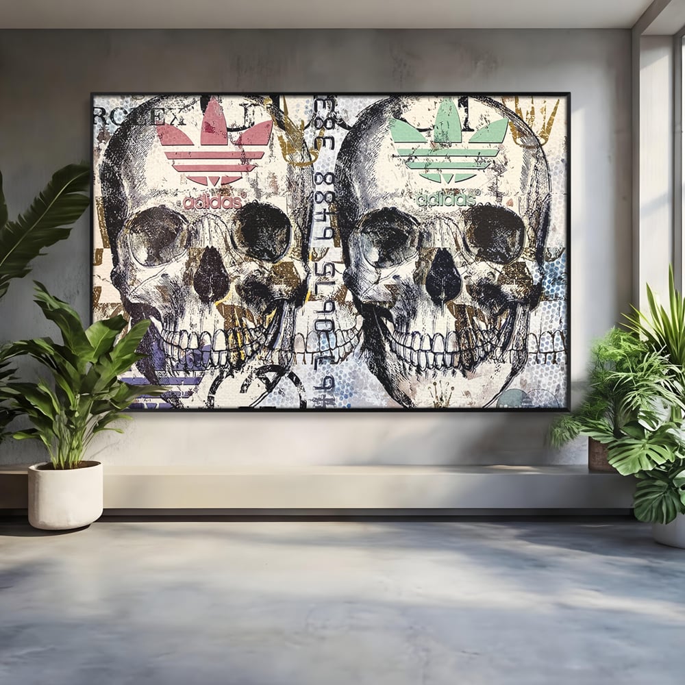 Tablou Canvas Premium, LuxCanva® B1088, Cranii Adidas, Birou, Rolex, Card Bancar, MasterCard, Adidas, Gucci, Culori Vibrante