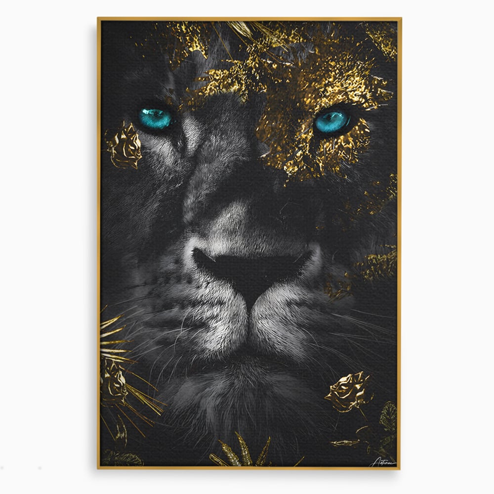 Tablou Canvas Premium LuxCanva® B1089, Frumusetea Leului Cu Ochi Albastrii , Birou, Leu, Rege, Savana, Living, Albastru, Negru, Auriu