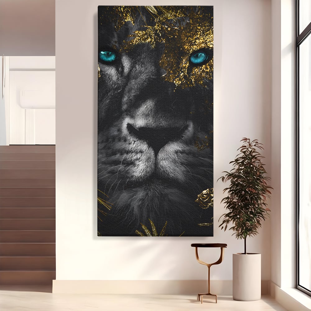 Tablou Canvas Premium LuxCanva® B1089, Frumusetea Leului Cu Ochi Albastrii , Birou, Leu, Rege, Savana, Living, Albastru, Negru, Auriu