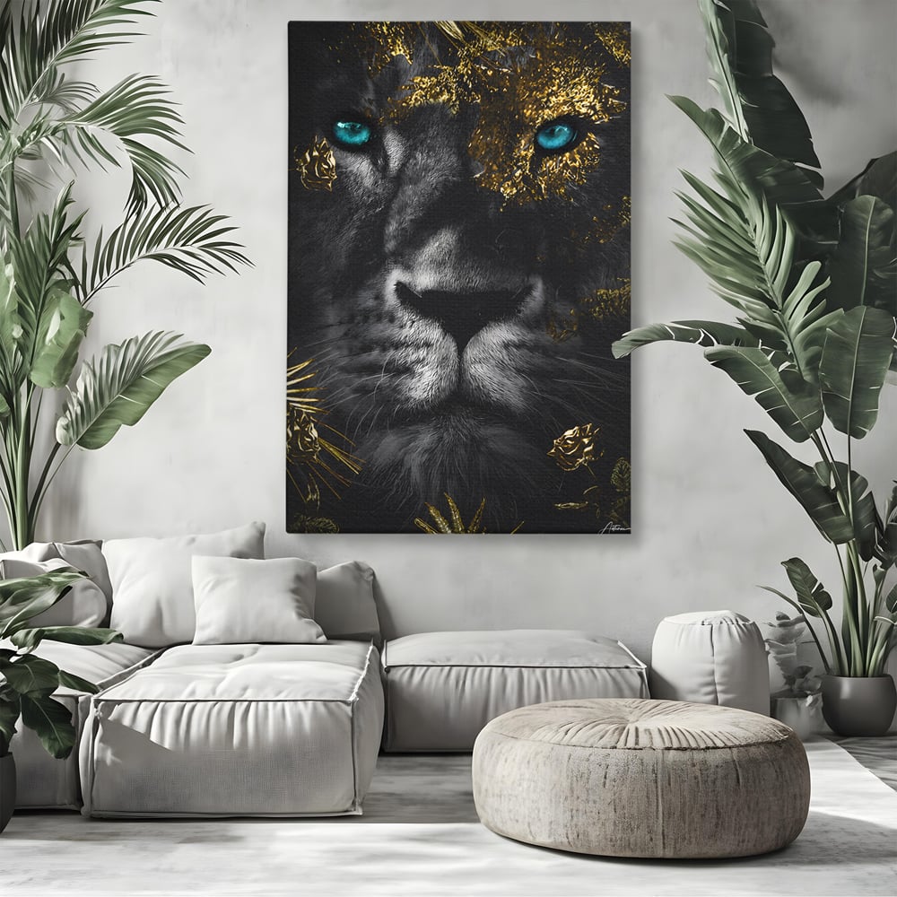 Tablou Canvas Premium LuxCanva® B1089, Frumusetea Leului Cu Ochi Albastrii , Birou, Leu, Rege, Savana, Living, Albastru, Negru, Auriu
