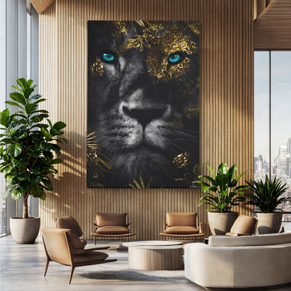 Tablou Canvas Premium LuxCanva® B1089, Frumusetea Leului Cu Ochi Albastrii , Birou, Leu, Rege, Savana, Living, Albastru, Negru, Auriu