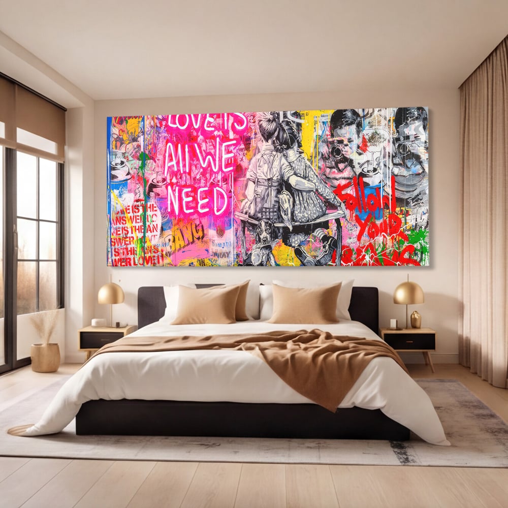 Tablou Canvas Premium LuxCanva® C1044, Love Is Everything , Culori, Cuplu, Camera Copilului, Game Room, Relaxare, Culori Vibrante