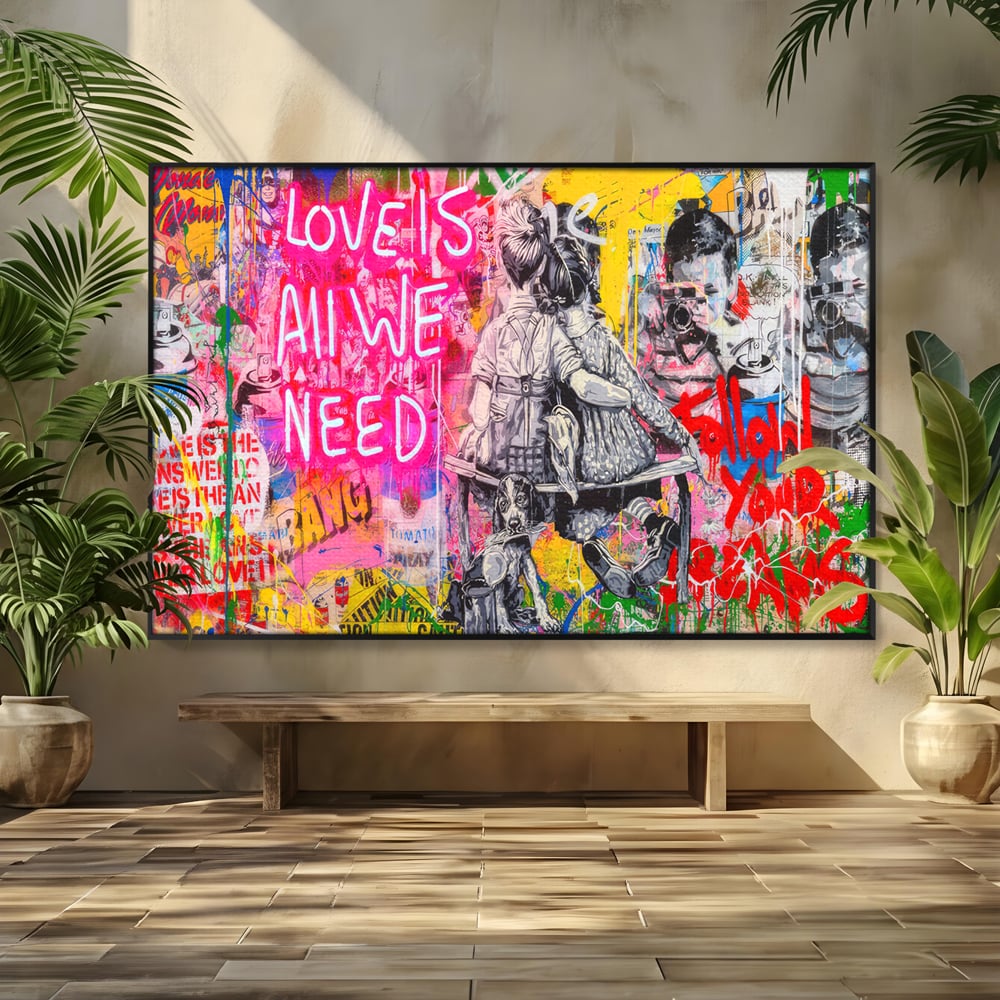 Tablou Canvas Premium LuxCanva® C1044, Love Is Everything , Culori, Cuplu, Camera Copilului, Game Room, Relaxare, Culori Vibrante