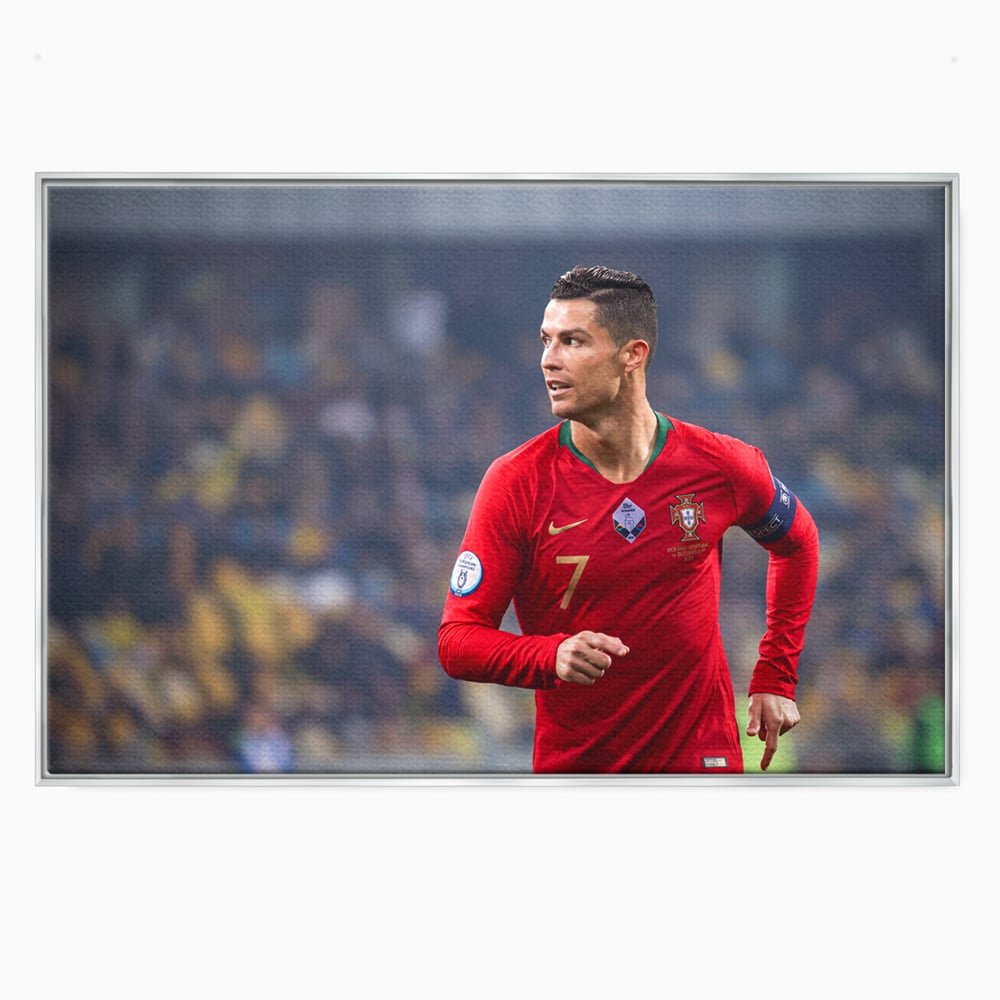 Tablou Canvas Premium LuxCanva® C1053, Cristiano Ronaldo , Culori, Capitan, Portugalia, The Best Ever, Camera Copilului, Gaming Room, Relaxare, Culori Vibrante