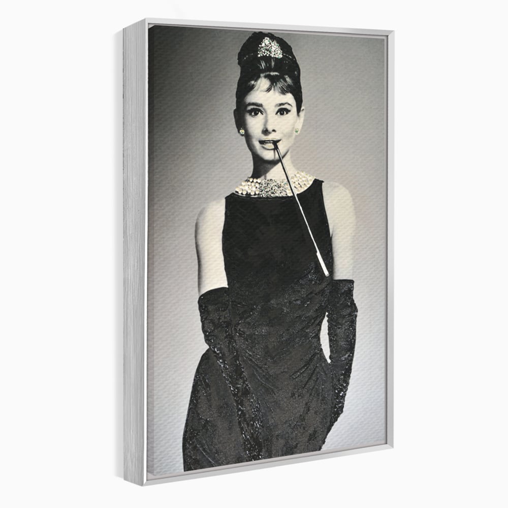 Tablou Canvas Premium LuxCanva® C1072, Beatiful Audrey Hepburn , Diva, Beauty, Audrey Hepburn, Living Room, Office, Relaxare, Culori Vibrante