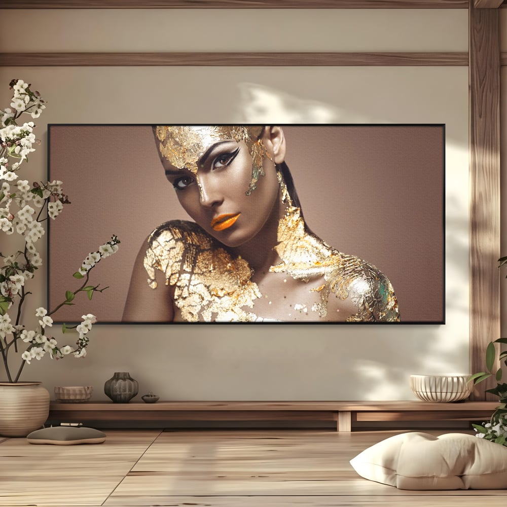 Tablou Canvas Premium LuxCanva® C1088, Beauty Covered In Gold , Gold, Femeie, Privire, Living Room, Bedroom, Relaxare, Culori Vibrante