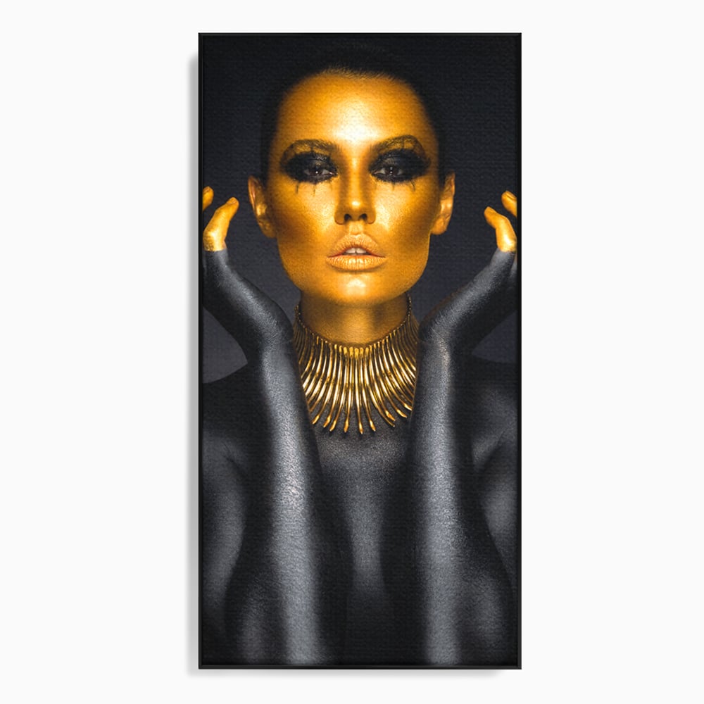Tablou Canvas Premium LuxCanva® C1090, Wakanda Beauty , Gold, Femeie, Privire, Wakanda, Living Room, Bedroom, Relaxare, Culori Vibrante