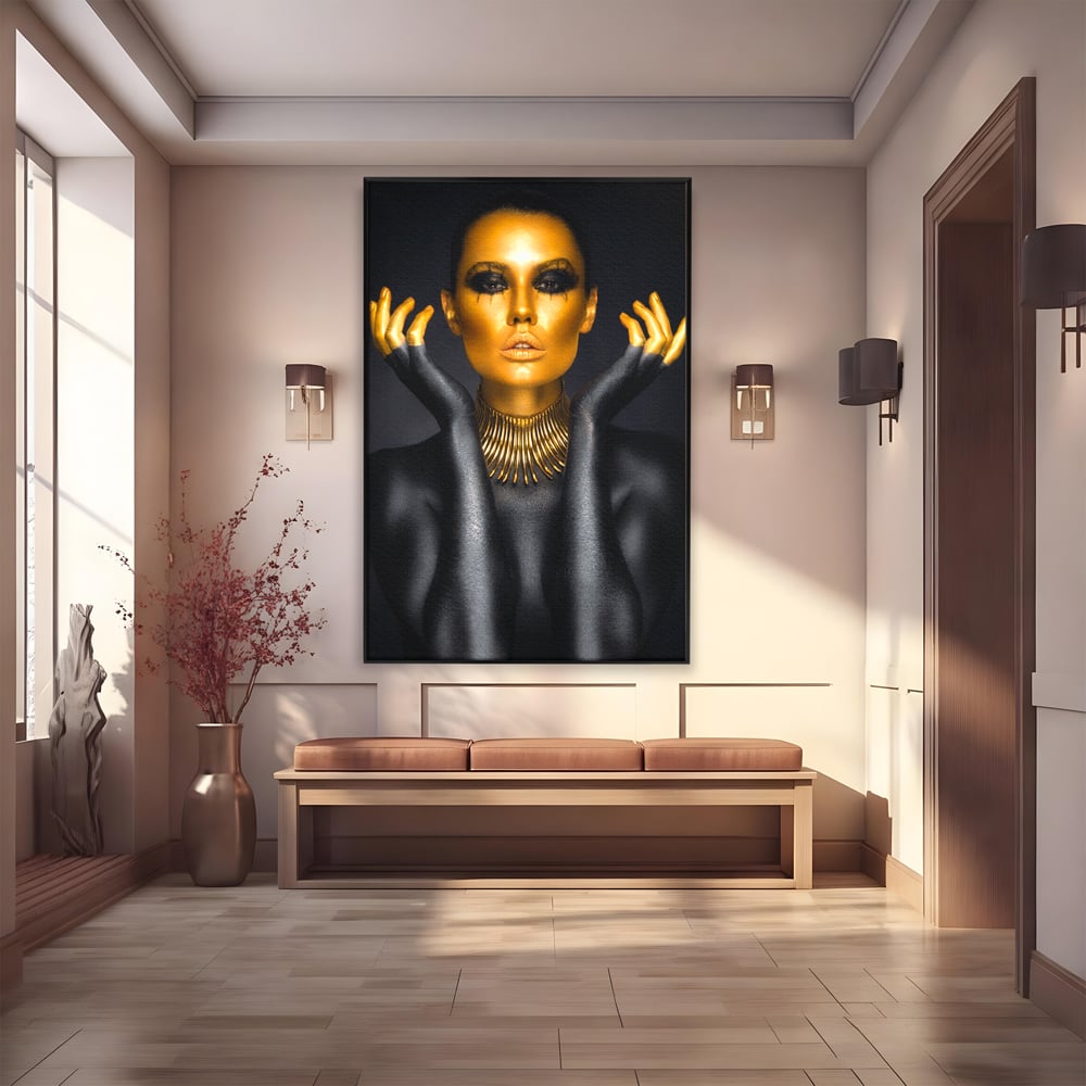 Tablou Canvas Premium LuxCanva® C1090, Wakanda Beauty , Gold, Femeie, Privire, Wakanda, Living Room, Bedroom, Relaxare, Culori Vibrante