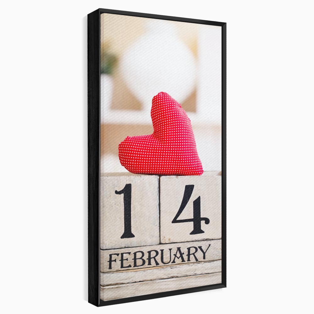 Tablou Canvas Premium, LuxCanva® E1058, Februarie, Ziua Inimii, Dragoste, Data, Inima, Valentine’s Day, Rosu, Simbol, Calendar, Sarbatoare, Tandrete, Cuplu, Iubire, Living, Dormitor