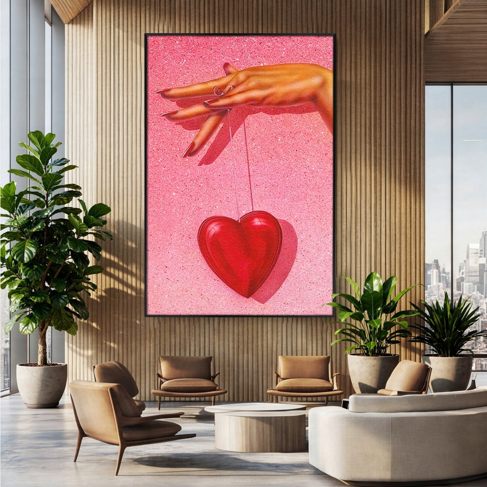 Tablou Canvas Premium, LuxCanva® E1081, Firul Dragostei, Dragoste, Inima, Roz, Fir, Atarnat, Mana, Degete, Daruire, Iubire, Valentine’s Day, Catifea, Promisiune, Living, Dormitor