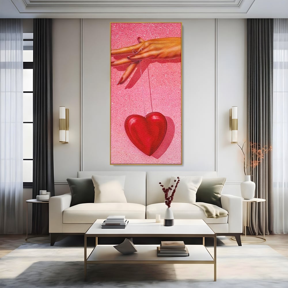 Tablou Canvas Premium, LuxCanva® E1081, Firul Dragostei, Dragoste, Inima, Roz, Fir, Atarnat, Mana, Degete, Daruire, Iubire, Valentine’s Day, Catifea, Promisiune, Living, Dormitor