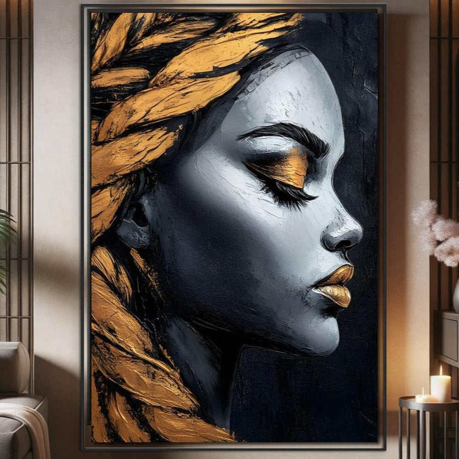 Tabloul LuxCanva® Tablou Canvas Premium G1146, "Femeia cu Profil de Aur", este o pictură modernă pe panza bumbac care prezintă profilul unei femei cu accente aurii, perfectă pentru a adăuga eleganță contemporană camerei dvs. de zi sau biroului.