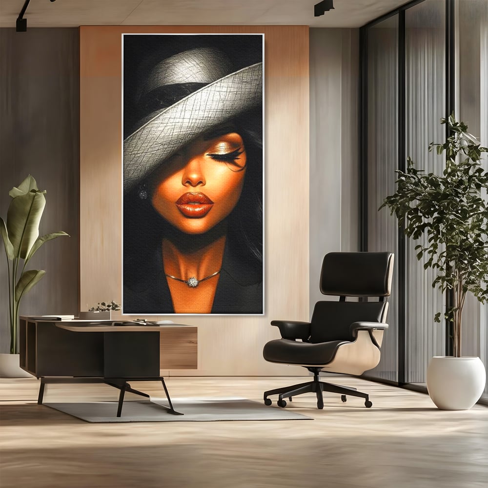 Tablou Canvas Premium, LuxCanva® G1181, Doamna cu Palarie de Argint, Lemn, Eleganta, Glamour, Enigmatica, Noblete, Editorial, Tacere, Arta, Fashion, Sarm, Icon, Chip, Birou, Living, Dormitor
