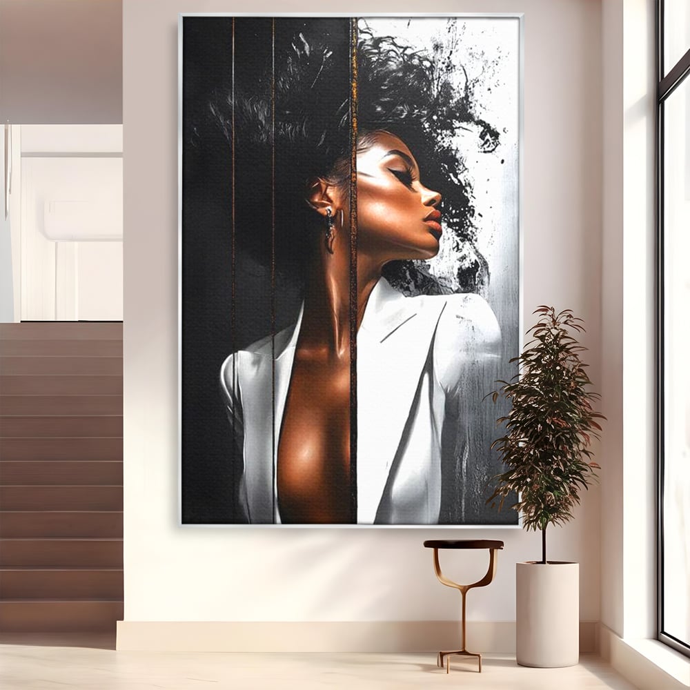 Tablou Canvas Premium, LuxCanva® G1182, Forta Feminitatii, Alb, Negru, Stil, Eleganta, Armonie, Lux, Urban, Auriu, Blazer, Par, Portret, Dinamism, Fashion, Birou, Living, Dormitor