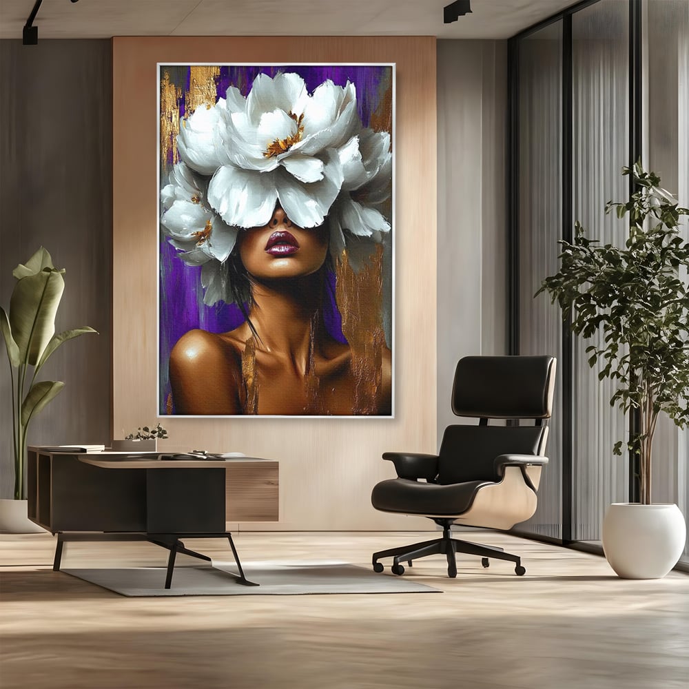 Tablou Canvas Premium, LuxCanva® G1187, Petale in Amurg Violet, Aur, Alb, Mov, Petale, Corola, Regina, Imperial, Tacere, Imaculat, Luxuriant, Eteric, Frumusete, Vis, Birou, Living, Dormitor