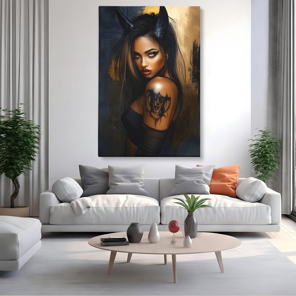Tablou Canvas Premium, LuxCanva® G1192, Inger Intunecat,Portret, Dark, Fantasy, Coarne, Tatuaj, Aur, Negru, Rebela, Neamblanzita, Lumini, Umbre, Pericol, Birou, Living, Dormitor