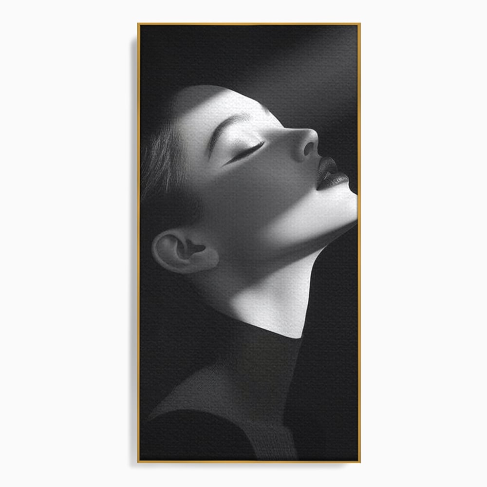 Tablou Canvas Premium, LuxCanva® G1195, Lumina Divina, Respiratie, Raza, Tacere, Femeie, Contemplare, Alb, Negru, Atemporal, Gratie, Light, Dorinta, Divin, Birou, Living, Dormitor