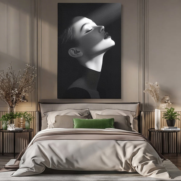 Tablou Canvas Premium, LuxCanva® G1195, Lumina Divina, Respiratie, Raza, Tacere, Femeie, Contemplare, Alb, Negru, Atemporal, Gratie, Light, Dorinta, Divin, Birou, Living, Dormitor