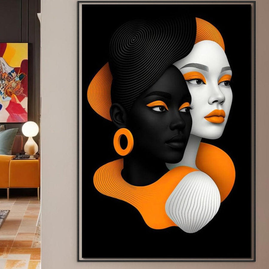 Pânza LuxCanva® Tablou Canvas Premium, Unirea Lumilor, G1213, prezintă două portrete feminine stilizate - unul cu pielea deschisă la culoare, unul închis la culoare - evidențiate cu alb și portocaliu pe un fundal negru, simbolizând diversitatea și simetria modernă pentru orice spațiu de locuit.