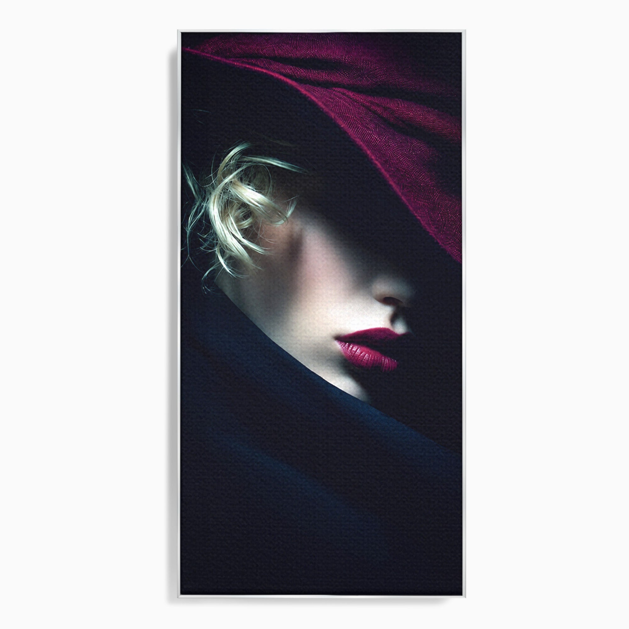 Tablou Canvas Premium LuxCanva® G1271, Misterioasa Doamna In Palarie, Portret, Palarie, Mister, Eleganta, Dormitor, Culori Vibrante