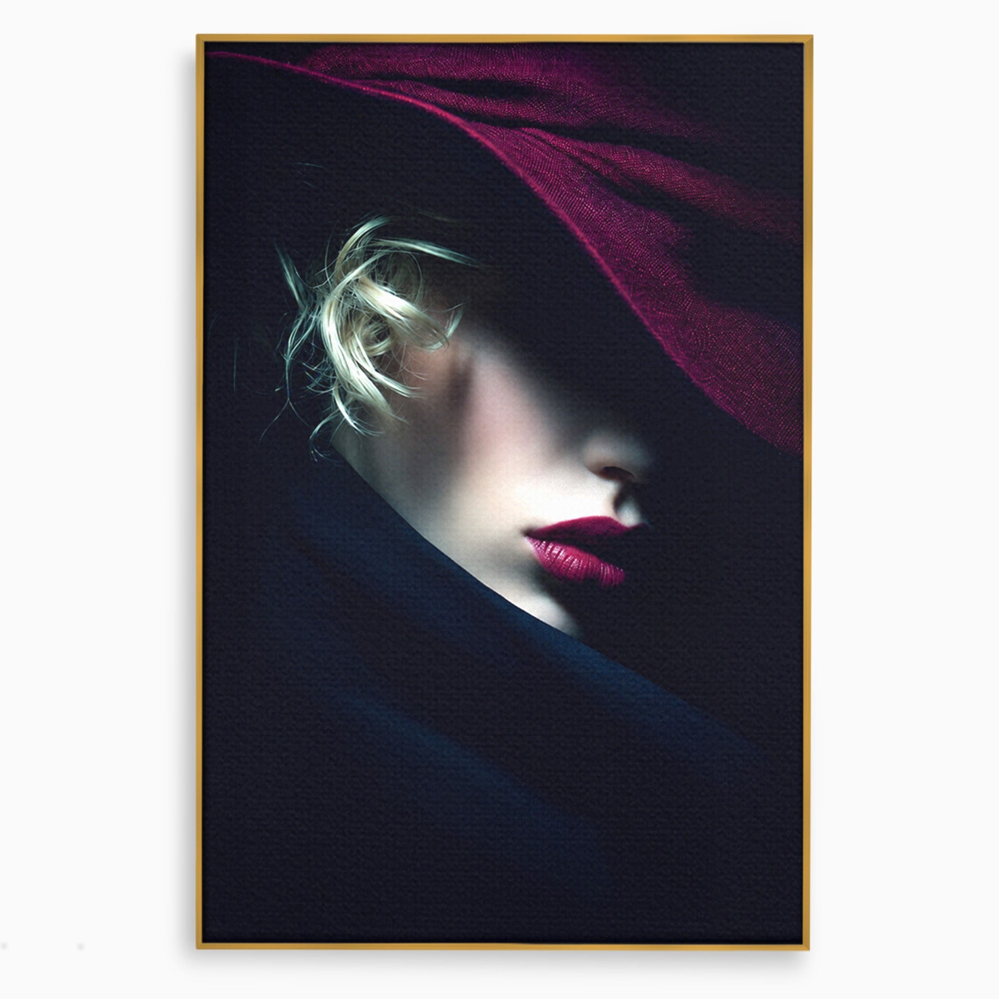 Tablou Canvas Premium LuxCanva® G1271, Misterioasa Doamna In Palarie, Portret, Palarie, Mister, Eleganta, Dormitor, Culori Vibrante
