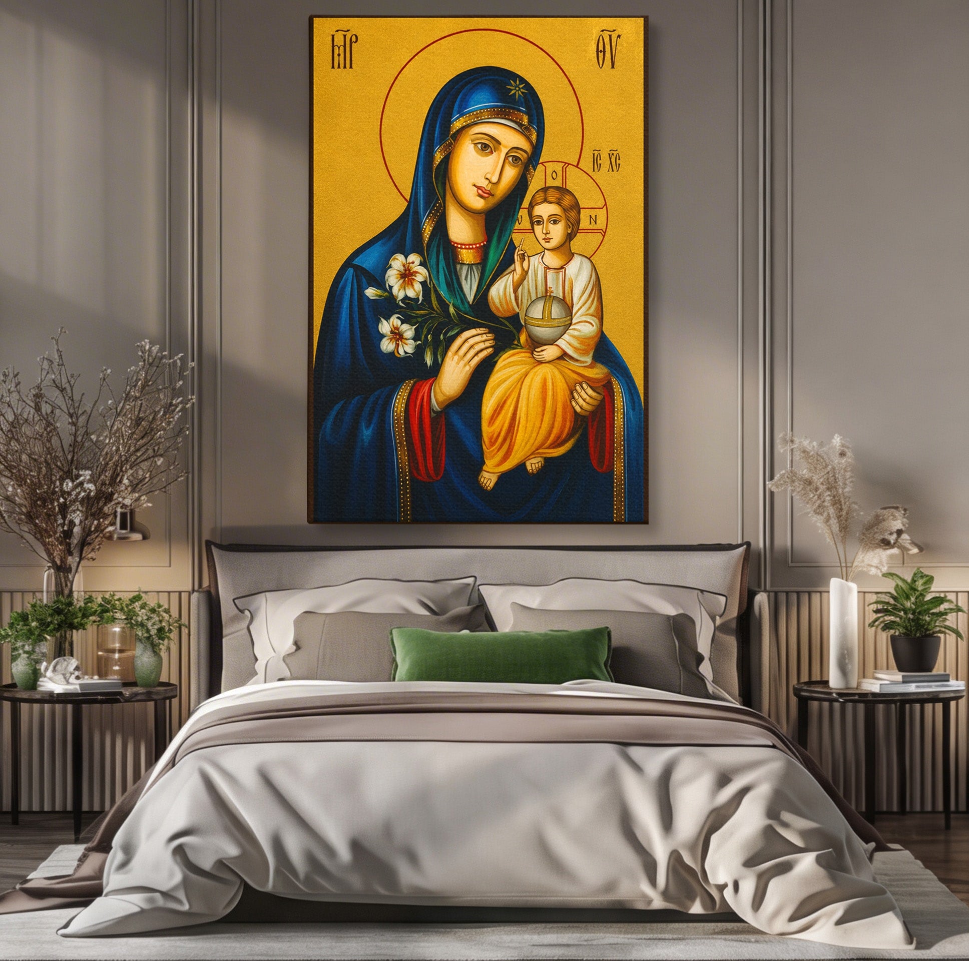 Tablou Canvas Premium LuxCanva® H1074, Maica Domnului cu Floare de Crin, Icoana, Religie, Spiritualitate, Credinta, Arta Sacra, Dormitor, Hol, Culori Vibrante