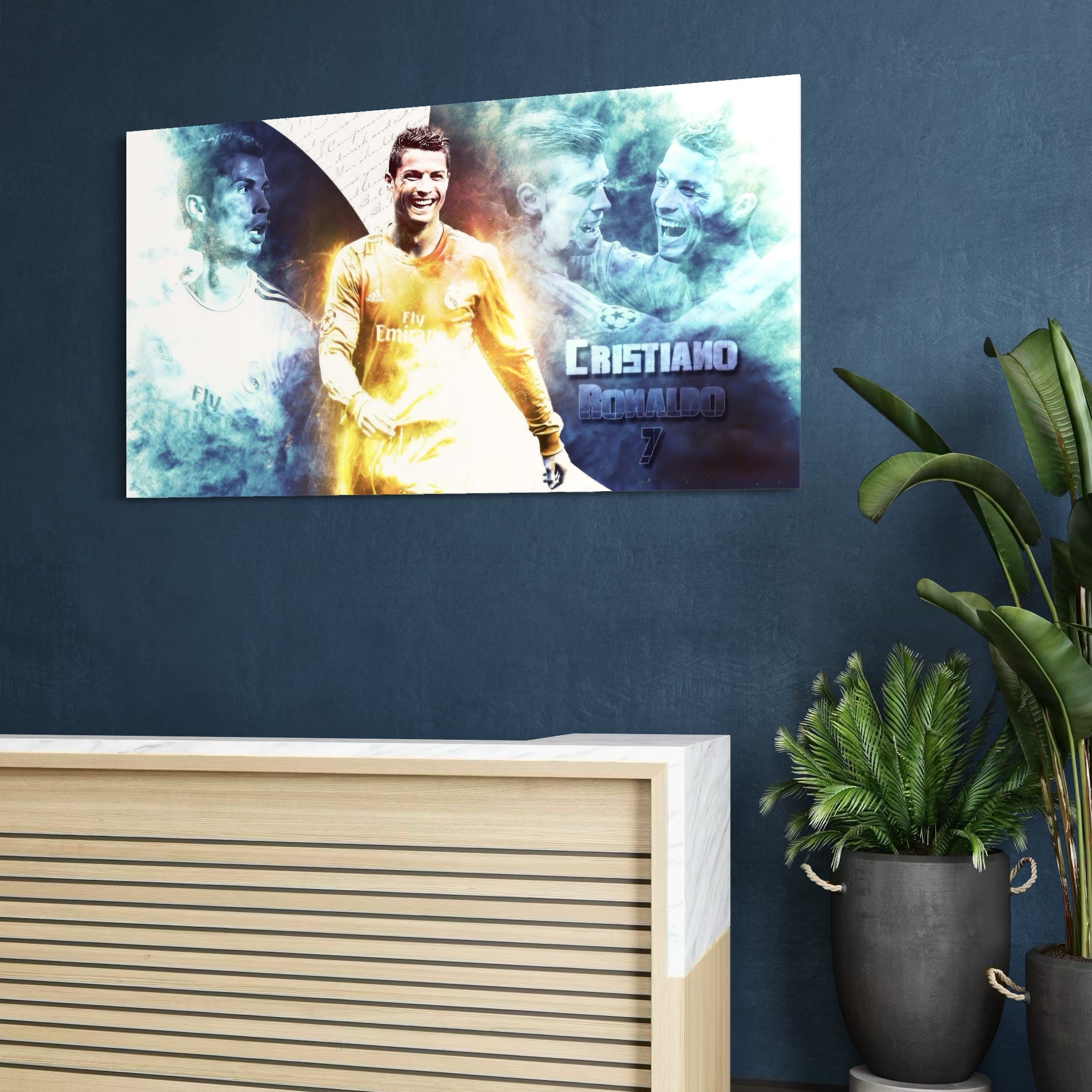 Tablou Canvas Premium LuxCanva® C1034, Cristiano Ronaldo ,  Culori, Fotbalist, Real Madrid, CR 7, Camera Copilului, Game Room, Bar, Relaxare, Culori Vibrante