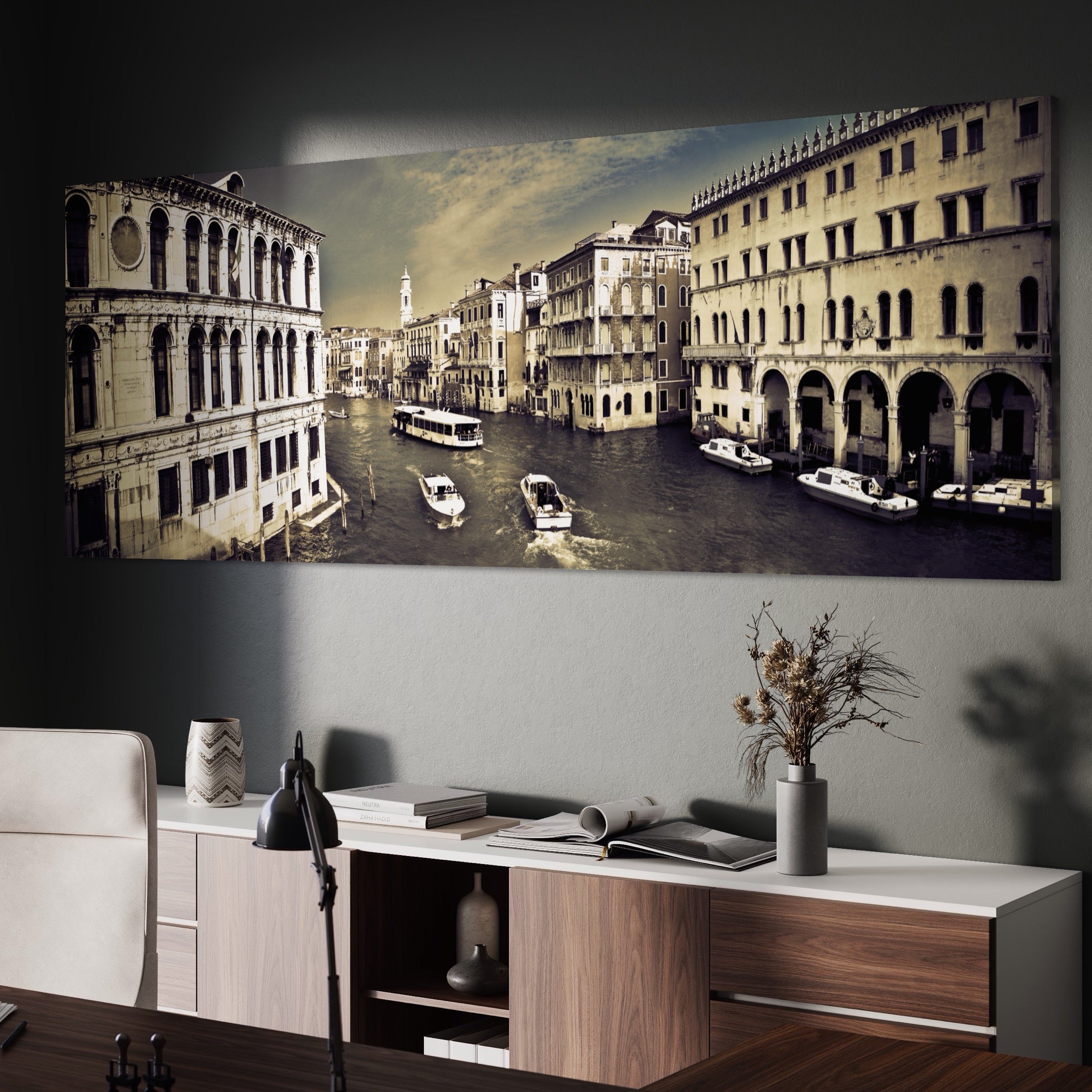 Tablou Canvas Premium LuxCanva® A1260, Venetia Alb-Negru ,Orasul Iubirii, Barci, Arhitectura, Culori Vibrante