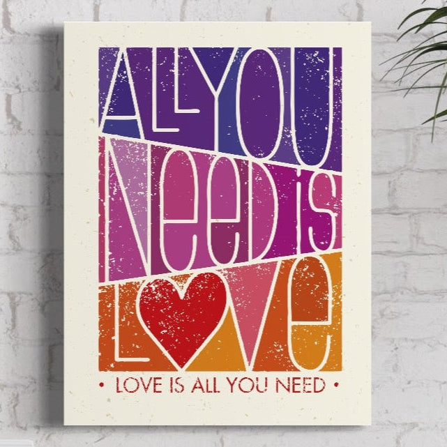 Tablou Canvas Premium LuxCanva® C1061, cu culori vibrante și un mesaj "Dragostea Inseamna Tot", aduce eleganță sufrageriei sau dormitorului dvs. cu imprimare pe pânză de bumbac de calitate premium de la LuxCanva®.