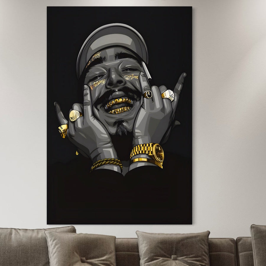 LuxCanva® Tablou Canvas Premium A1221 prezintă arta digitală vibrantă a rapperului Post Malone, făcând o declarație îndrăzneață în camera de zi sau în decorul studioului dvs. Perfect deasupra unei canapele gri pe un perete deschis pentru vibrații elegante și moderne.