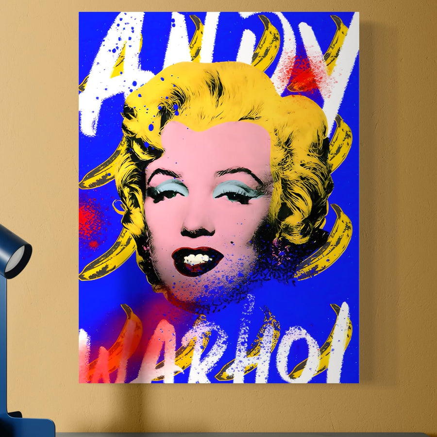 Descoperiți Tablou Canvas Premium LuxCanva® C1163 - o imprimare pop art iconică a lui Marilyn Monroe de Andy Warhol, cu culori vibrante pe pânză de bumbac premium. Perfectă pentru iubitorii de artă și fanii decorului modern. Brand: LuxCanva®.