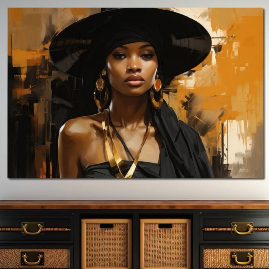 Tabloul LuxCanva® Tablou Canvas Premium LuxCanva® G1019, Femeia In Negru, înfățișează o femeie plină de farmec, cu pălărie neagră și cercei aurii, pe un fundal vibrant portocaliu-maroniu - perfect pentru decorarea locuinței sau a dormitorului cu eleganță și rafinament boem.