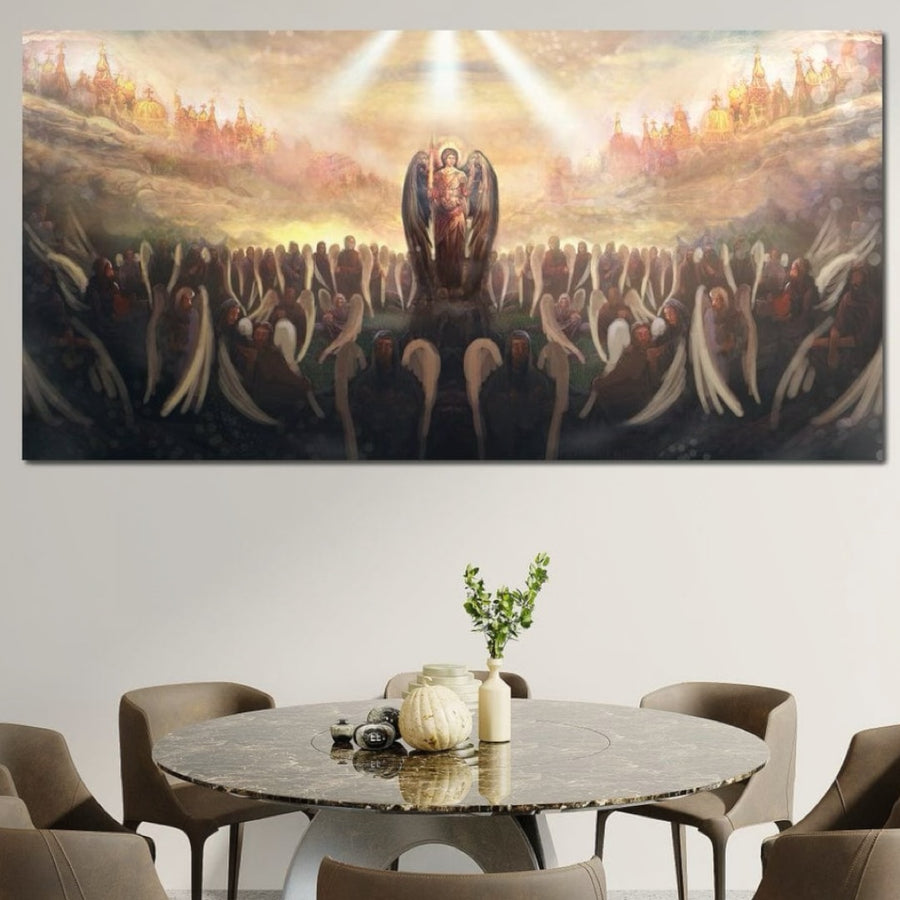 LuxCanva® Tablou Canvas Premium H1025 "Oastea Cereasca": un print impresionant ce redă îngeri adunați în jurul unei figuri centrale radiante, raze de lumină și clădiri aurii cerești, ideal pentru living sau dormitor.