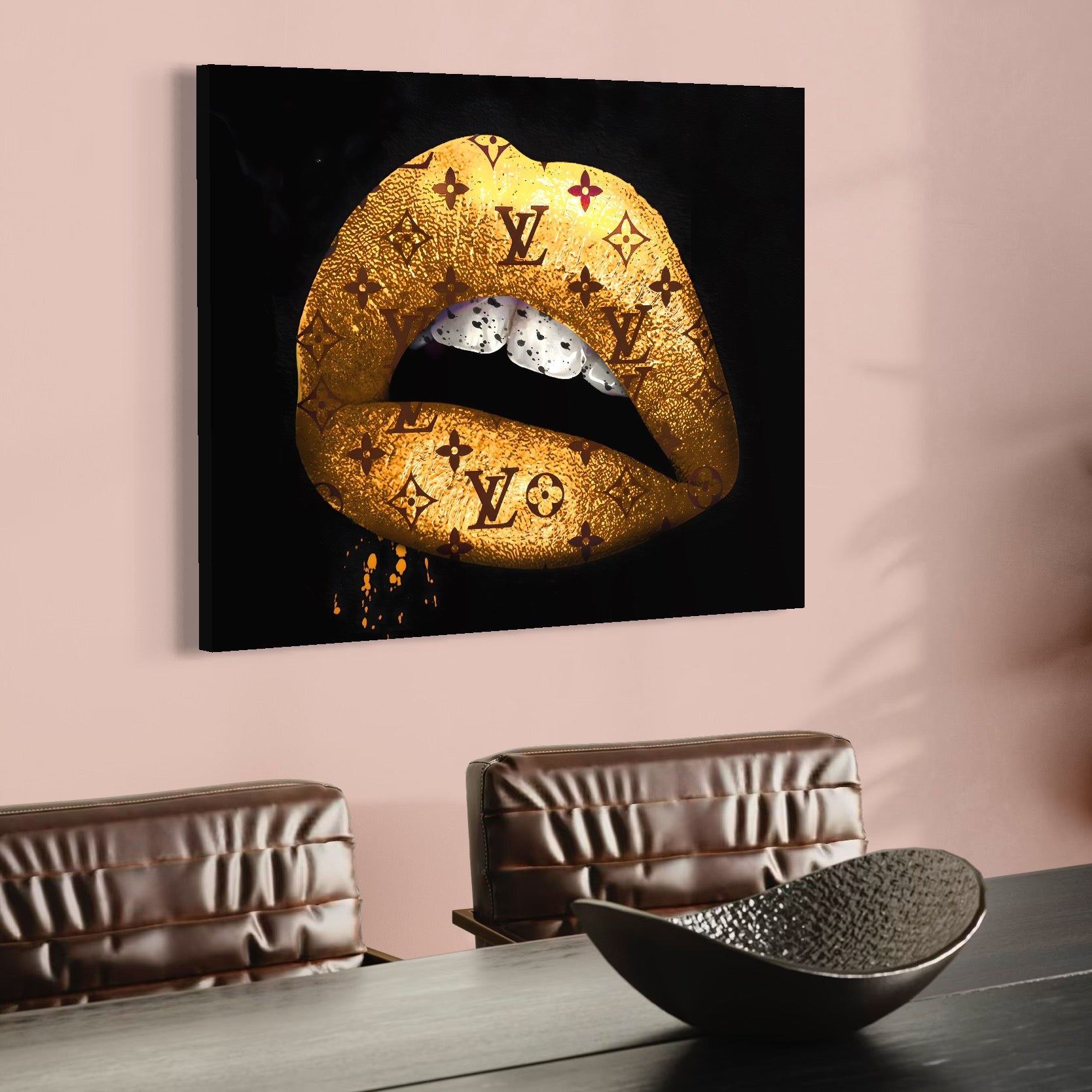 Tablou Canvas Premium, LuxCanva® A1216, Lips Vuitton, Decorativ, Dressing, Luxury Brands, Buze, Gold, Louis Vuitton, Living, Culori Vibrante
