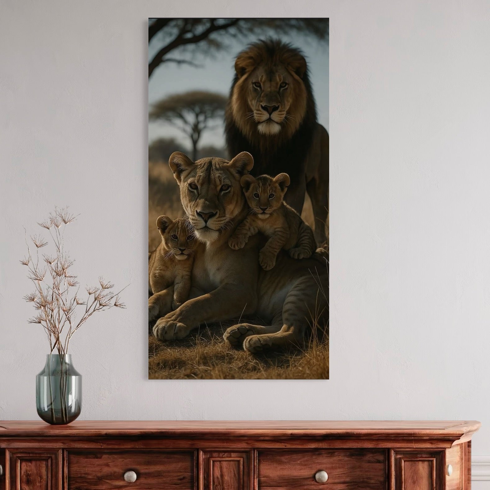 tablou canvas cu o familie de lei cu doi pui, intr-un cadru natural de savana