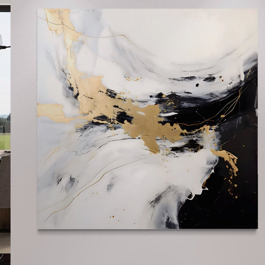 Pânza Tablou Premium LuxCanva® LuxCanva® A1569, Armonia Abstractului, prezintă auriu vibrant, alb marmură și modele abstracte. Această pânză premium este perfectă pentru camerele de zi și adaugă eleganță îndrăzneață atunci când este expusă pe un perete luminos.