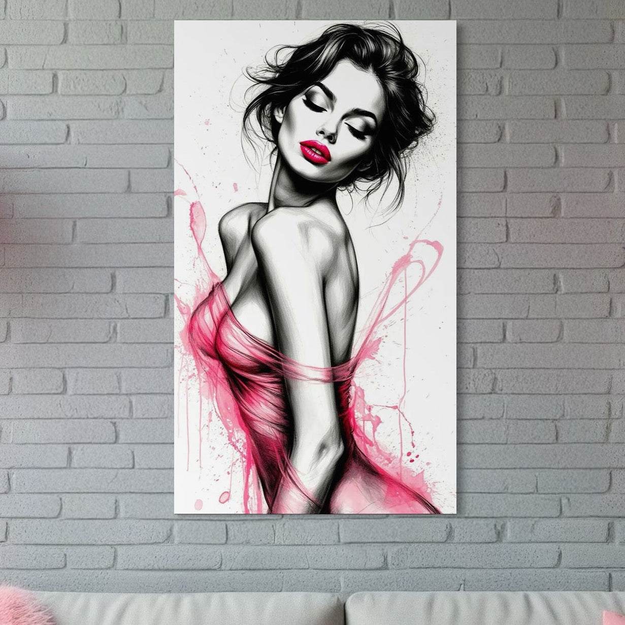 tablou canvas cu o femeie sexy cu buzele roz, redata intr-un cadru erotic alb si negru