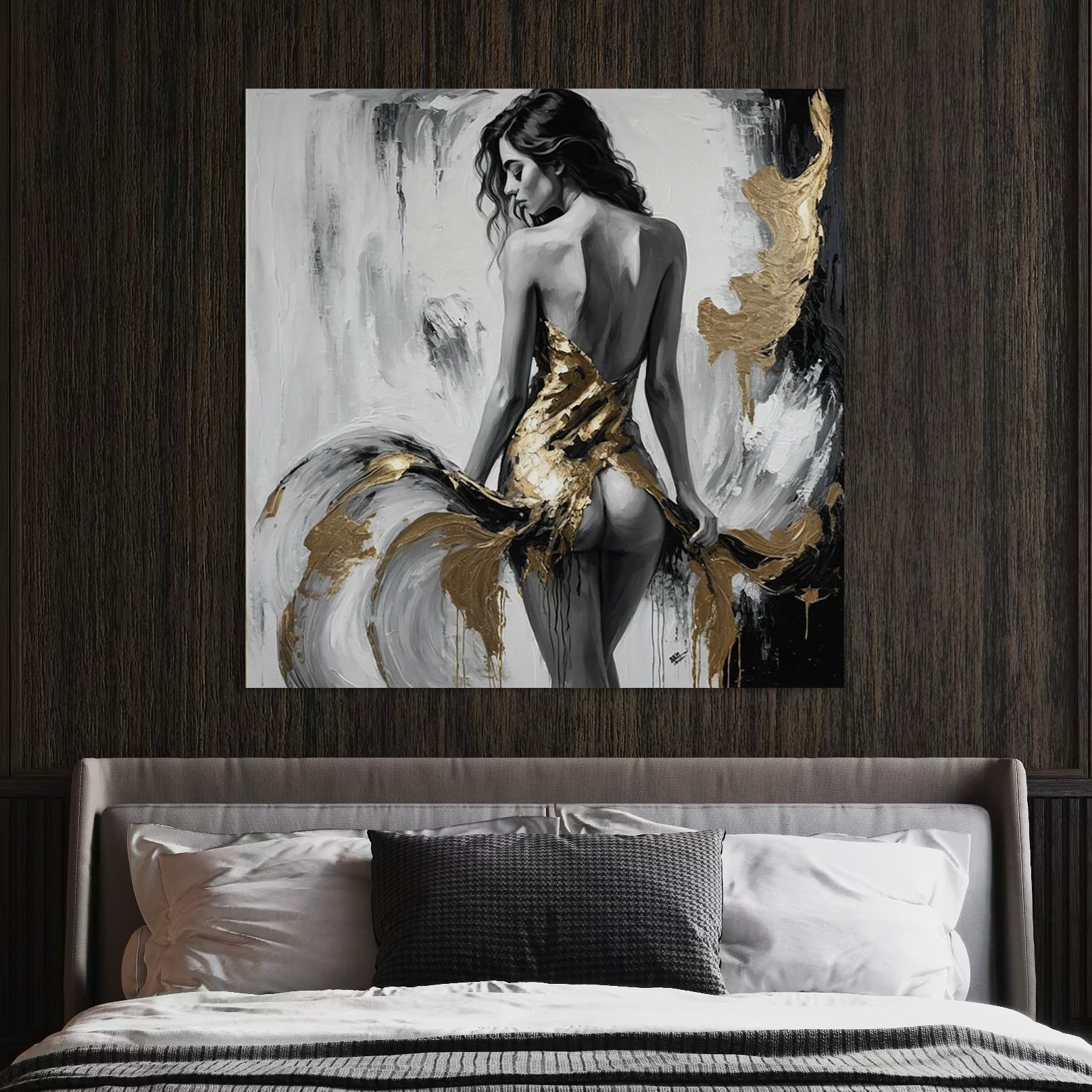 tablou canvas cu o femeie intr-o rochie aurie, surprinsa intr-o ipostaza sexy, pe fundal alb si negru cu accente aurii