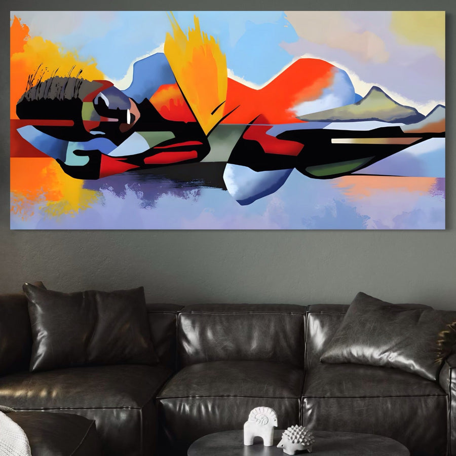 Un living modern, cu o canapea din piele închisă și un tablou abstract LuxCanva® Tablou Canvas Premium A1584, Somn Lin, cu culori vibrante deasupra canapelei. O figurină mică de elefant alb stă pe canapea.