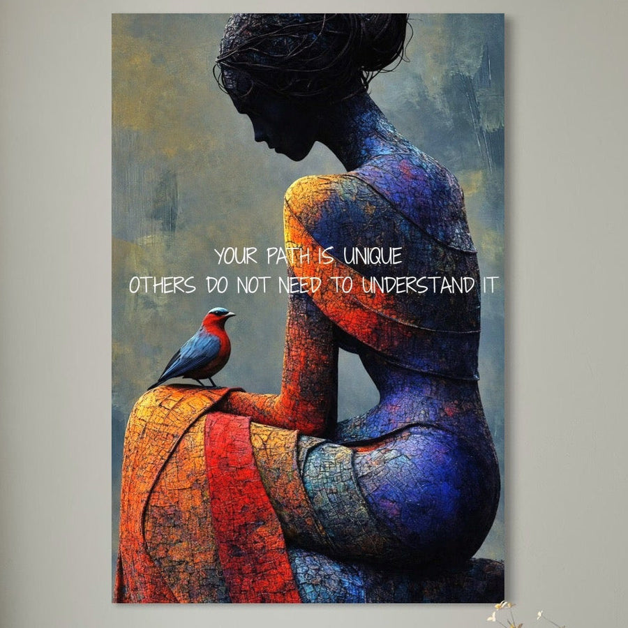 LuxCanva® Tablou Canvas Premium "In Ritmul Meu": Artă vibrantă cu femeie meditând, pasăre pe genunchi și mesaj inspirațional: "Calea ta este unică. Alții nu trebuie să o înțeleagă". Perfect pentru birou sau dormitor.