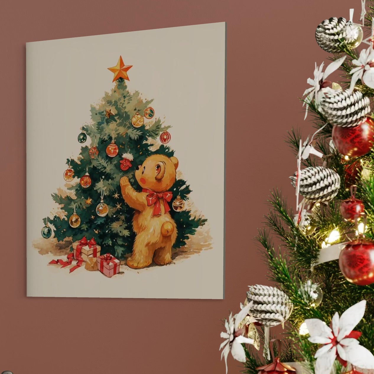 Tablou Canvas Premium, LuxCanva® D1104, Craciunul Ursuletului, Magie, Brad, Poveste, Noapte, Inocenta, Caldura, Poveste, Jucaus, Cadouri, Animalut, Fericire, Ajun, Craciun, Living, Dormitor