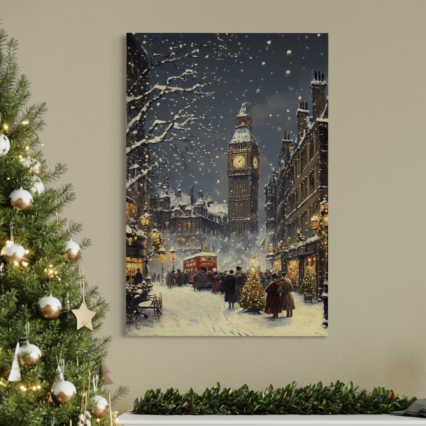 Tablou Canvas Premium, LuxCanva® D1141, Iarna in Piata cu Ceas, Centru, Istoric, Iarna, Noapte, Festiv, Turn, Ceas, Plimbare, Brad, Impodobit, Piata, Ninsoare, Zapada, Living, Dormitor