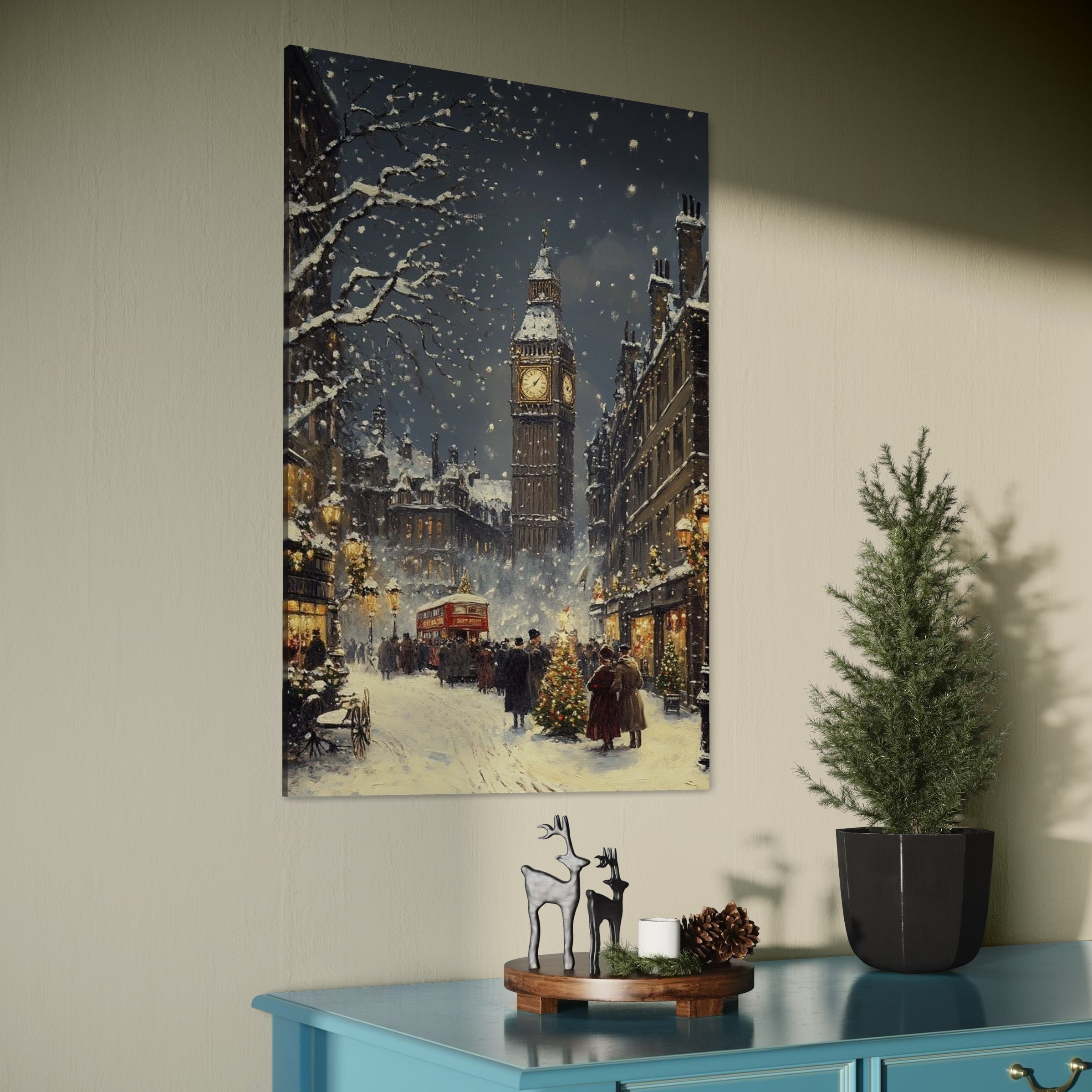 Tablou Canvas Premium, LuxCanva® D1141, Iarna in Piata cu Ceas, Centru, Istoric, Iarna, Noapte, Festiv, Turn, Ceas, Plimbare, Brad, Impodobit, Piata, Ninsoare, Zapada, Living, Dormitor