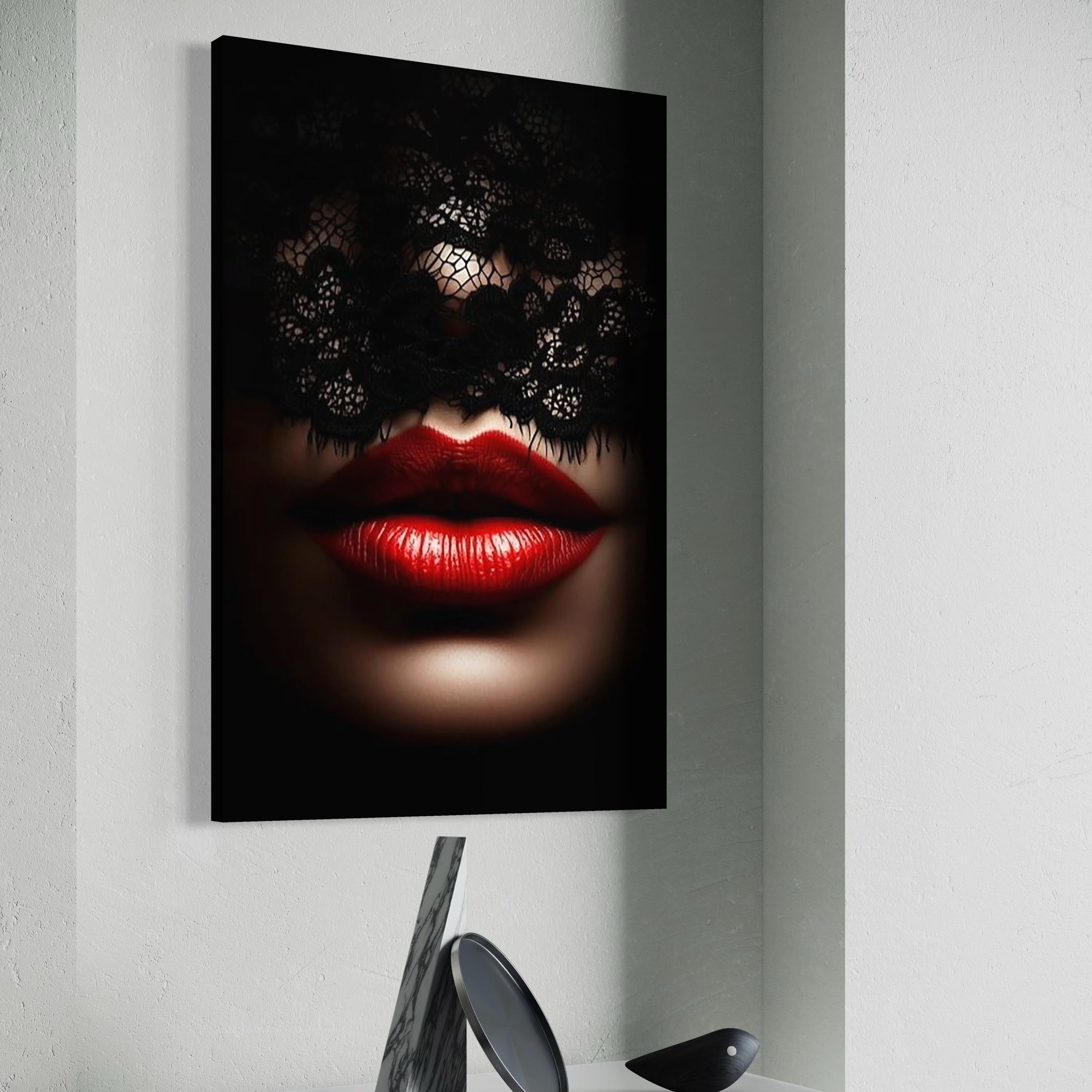 Tablou Canvas Premium, LuxCanva® P1006, Rosu sub Dantela, Dantela, Negru, Seductie, Ruj, Rosu, Masca, Erotism, Eleganta, Fashion, Dramatic, Sarut, Mister, Tacere, Living, Dormitor