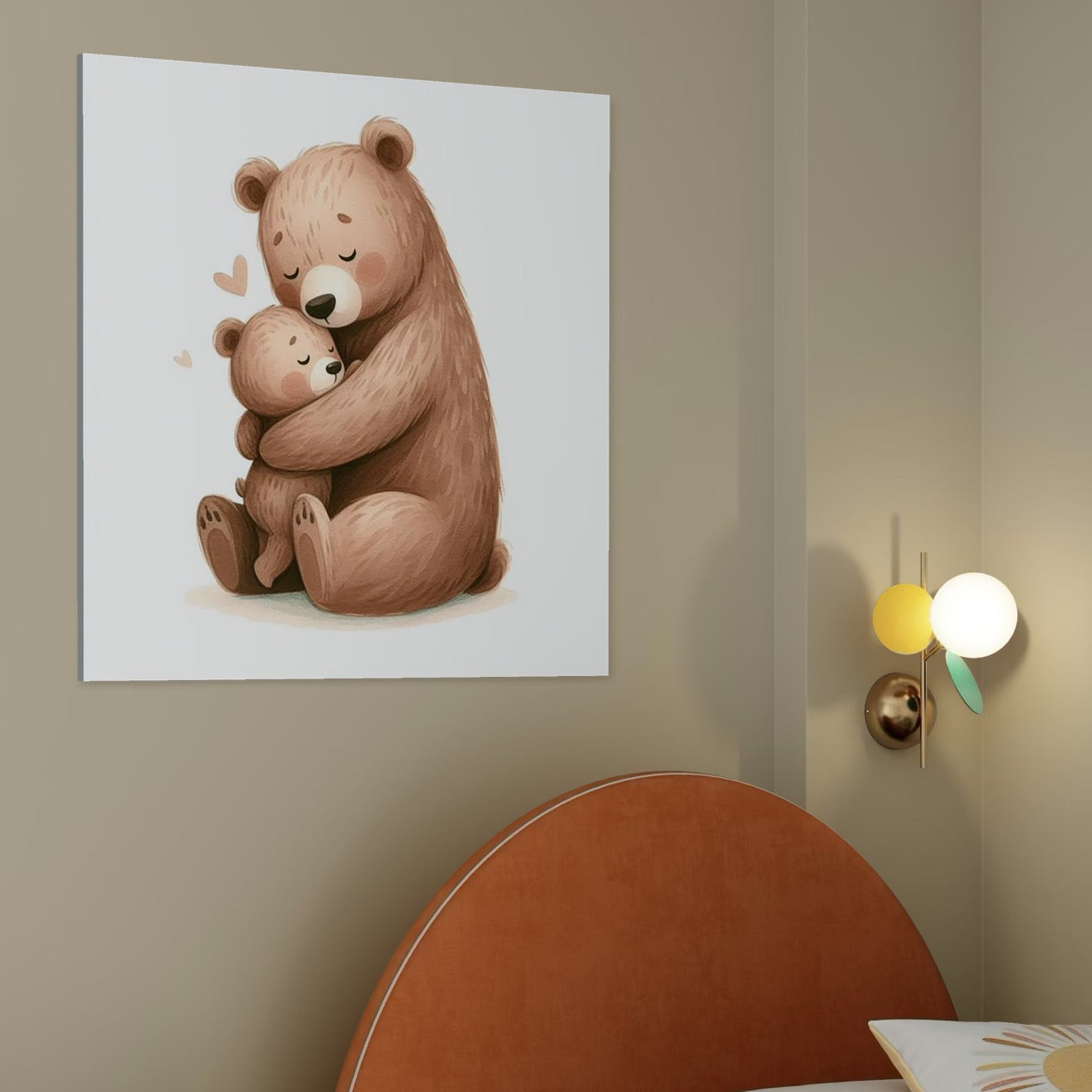 Tablou Canvas Premium, LuxCanva® K1041, Imbratisarea Care Vindeca, Mama, Urs, Pui, Dragoste, Caldura, Neinlocuit, Brate, Siguranta, Acasa, Familie, Blanita, Moment, Camera Copil, Dormitor