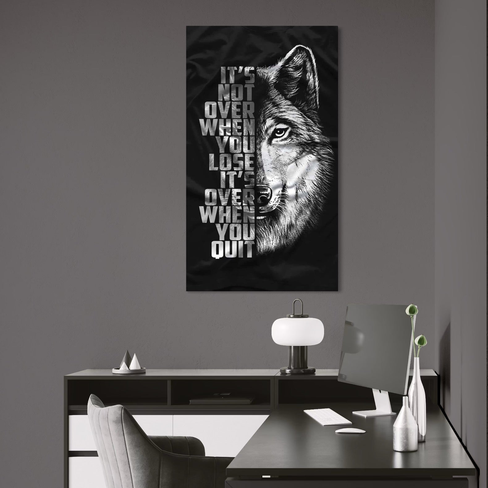 Tablou Canvas Premium, LuxCanva® Q1009, Lupta Continua,  Lup, Supravietuire, Instinct, Loialitate, Spirit, Salbatic, Portret, Alb, Negru, Privire, Chip, Sportivi, Vointa, Motivatie, Birou, Dormitor