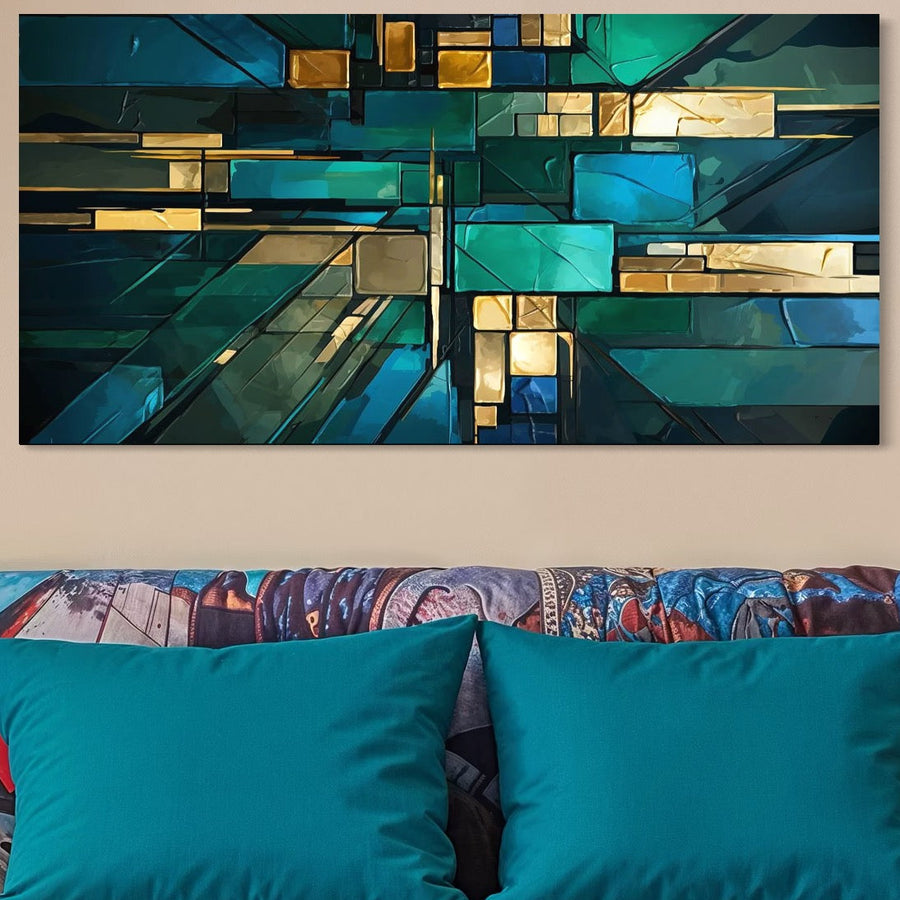 Deasupra canapelei atârnă Tablou Canvas Premium de la LuxCanva®, C1282: "Intre adanc si lumina", un abstract geometric în albastru ocean și smarald, realizat în România - un print modern remarcabil de la LuxCanva® Magazin tablouri canvas.